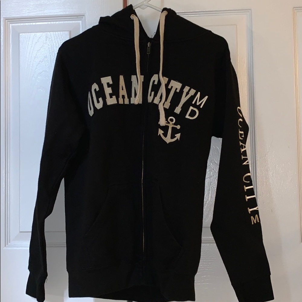 Ocean City MD zipped hoodie